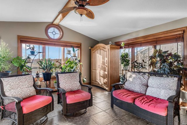 6329 Treasure Cove, Fort Wayne, IN 46835