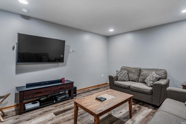 6329 Treasure Cove, Fort Wayne, IN 46835