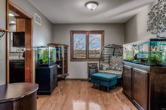 6329 Treasure Cove, Fort Wayne, IN 46835