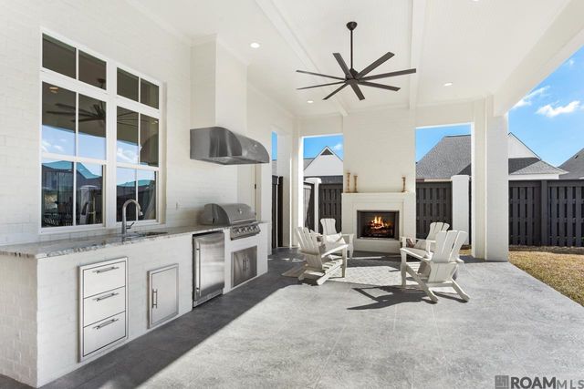 2755 Harveston Mill Dr, Baton Rouge, LA 70810