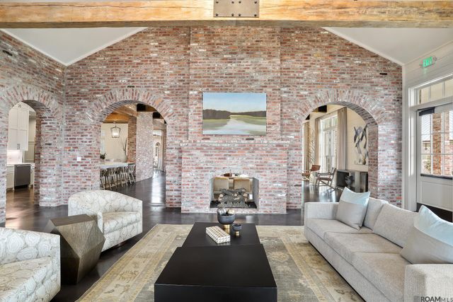 2755 Harveston Mill Dr, Baton Rouge, LA 70810