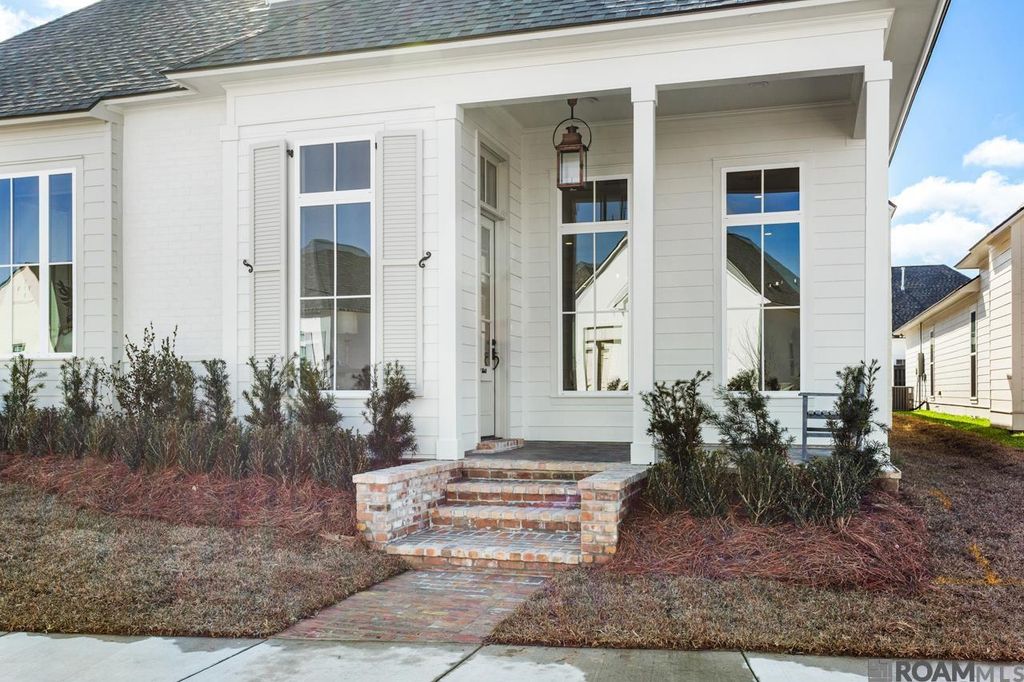 2755 Harveston Mill Dr, Baton Rouge, LA 70810