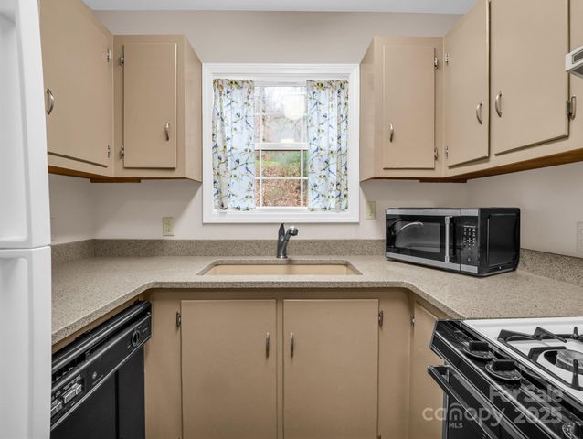 38 Renea Drive, Brevard, NC 28712