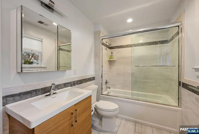 681 Palisade Avenue, Teaneck, NJ 07666