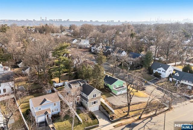 681 Palisade Avenue, Teaneck, NJ 07666