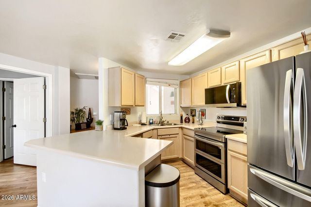 10401 N 52ND Street 105, Paradise Valley, AZ 85253