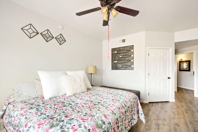 10401 N 52ND Street 105, Paradise Valley, AZ 85253