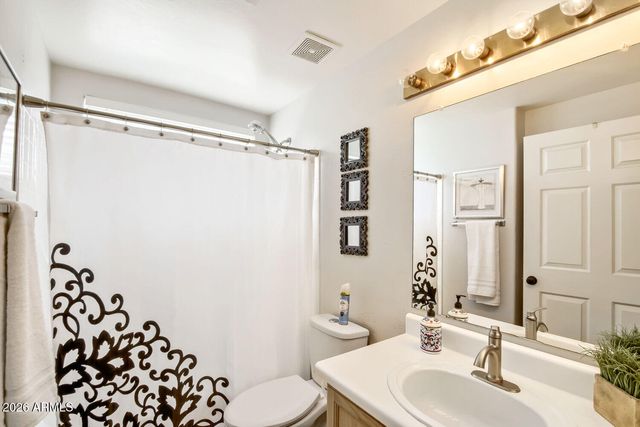 10401 N 52ND Street 105, Paradise Valley, AZ 85253