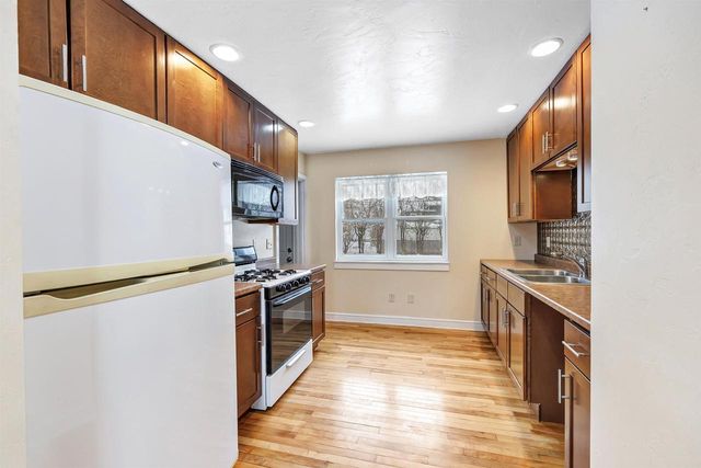 1481 BOYD STREET, Green Bay, WI 54301