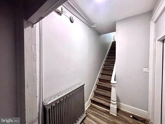 42 MAPLE AVE, Trenton, NJ 08618