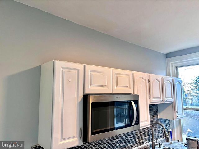 42 MAPLE AVE, Trenton, NJ 08618