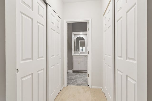 927 Hidden Lake Drive 0, Buffalo Grove, IL 60089