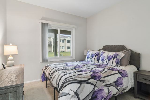 927 Hidden Lake Drive 0, Buffalo Grove, IL 60089