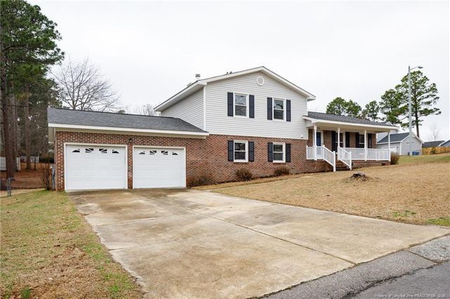 660 Daharan Drive, Fayetteville, NC 28314