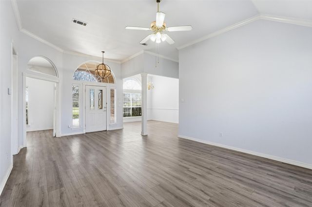 424 Country Ridge Lane, Red Oak, TX 75154