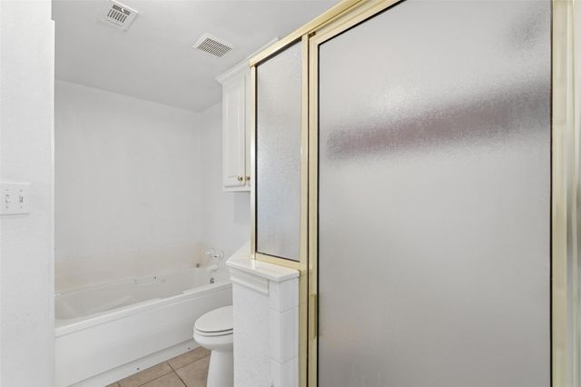 424 Country Ridge Lane, Red Oak, TX 75154