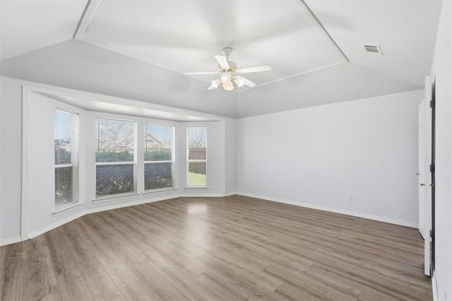 424 Country Ridge Lane, Red Oak, TX 75154