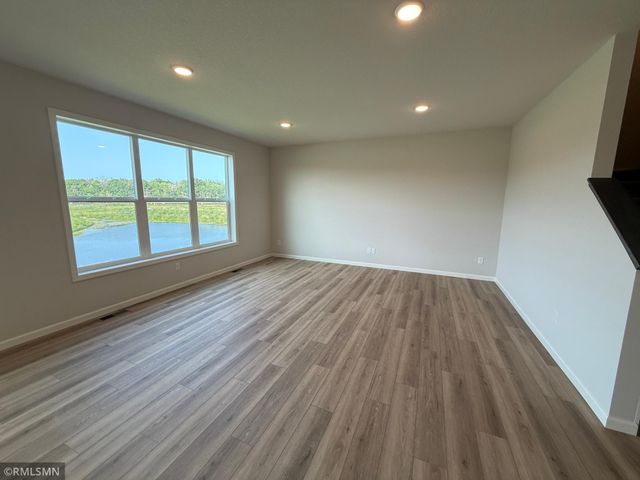 1709 Meadows Drive NE, East Bethel, MN 55011