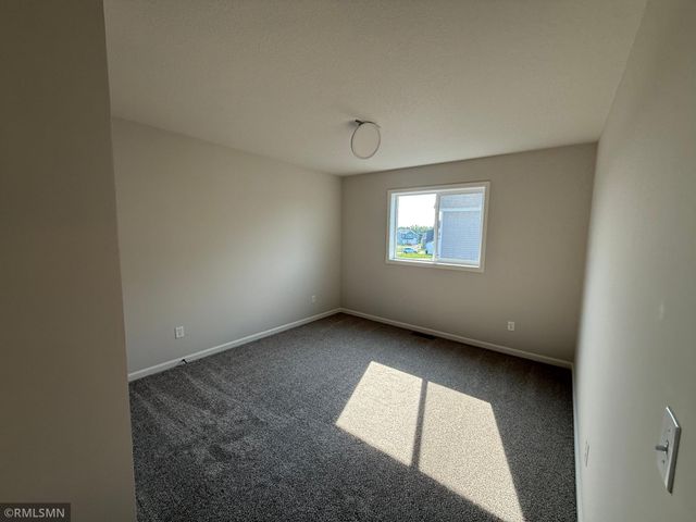 1709 Meadows Drive NE, East Bethel, MN 55011