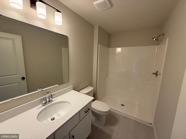 1709 Meadows Drive NE, East Bethel, MN 55011
