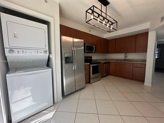 22931 SW 88th Pl 102, Cutler Bay, FL 33190