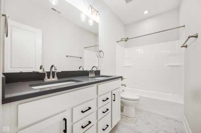 15926 Bellows Avenue, Fishers, IN 46040