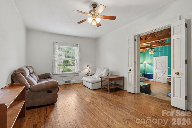 404 Fairview Drive, Lexington, NC 27292