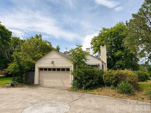 404 Fairview Drive, Lexington, NC 27292