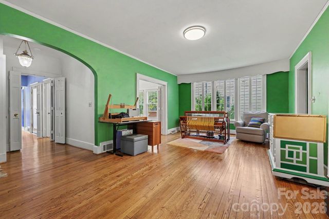 404 Fairview Drive, Lexington, NC 27292