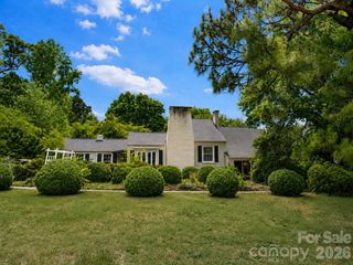404 Fairview Drive, Lexington, NC 27292