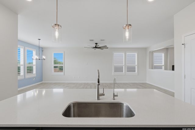 6002 Foster Bend, San Antonio, TX 78244