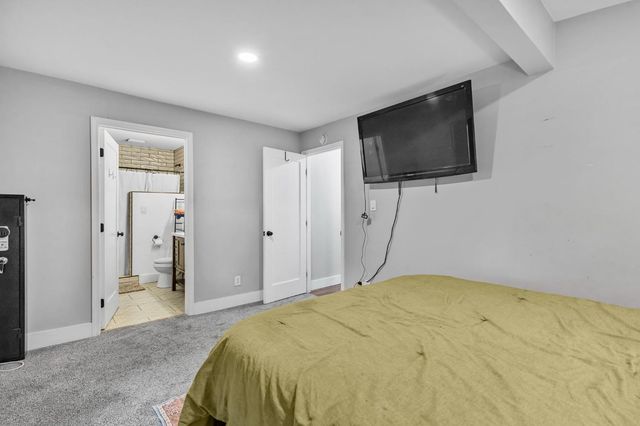 17721 Ridge Rd, Pine Grove, CA 95665