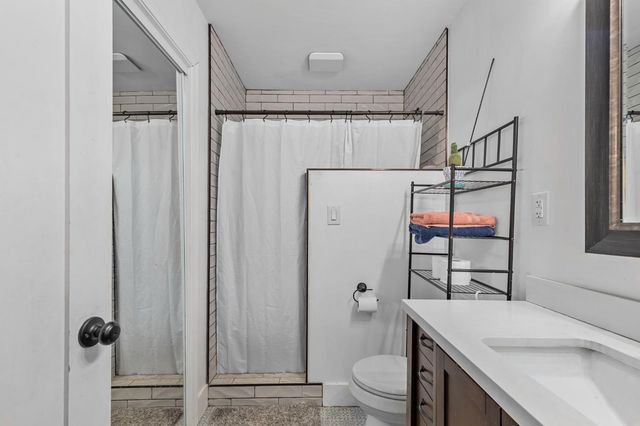 17721 Ridge Rd, Pine Grove, CA 95665