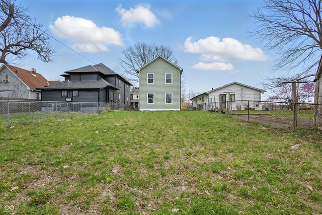 2352 Stuart Street, Indianapolis, IN 46218