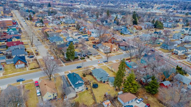 218 Orange Street, Elgin, IL 60123