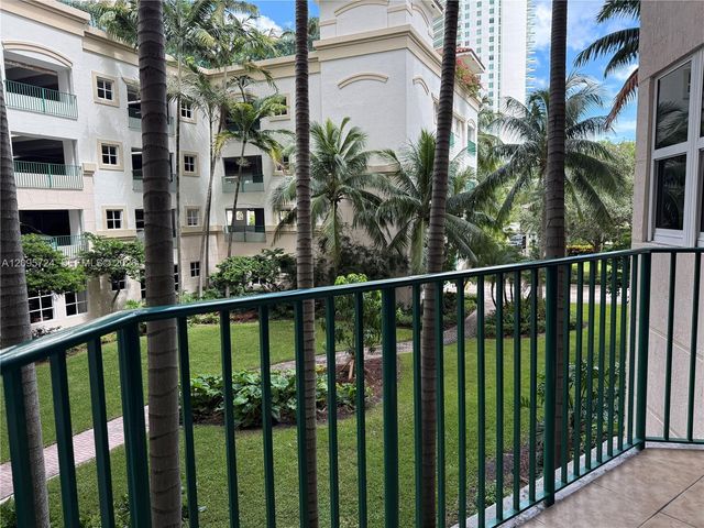 19900 E Country Club Drive 216, Aventura, FL 33180