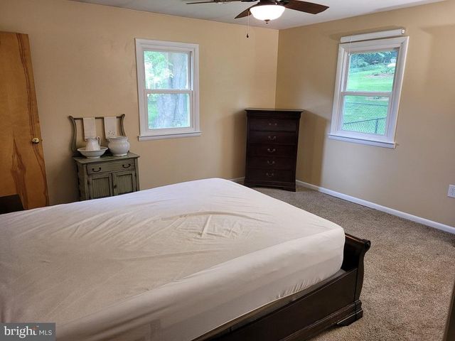 160 ECHO DR, Chambersburg, PA 17202