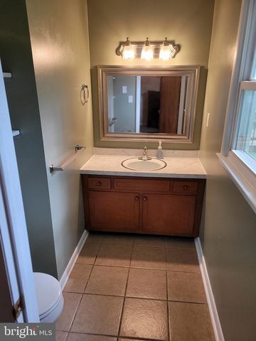 160 ECHO DR, Chambersburg, PA 17202