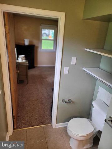 160 ECHO DR, Chambersburg, PA 17202