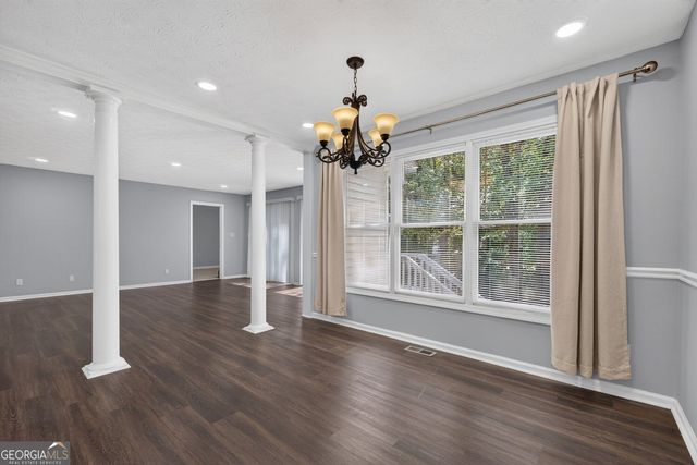 938 Charleston Court, Gainesville, GA 30501