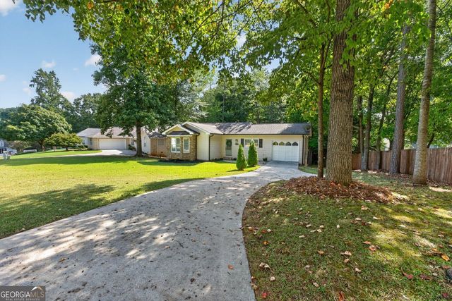 938 Charleston Court, Gainesville, GA 30501