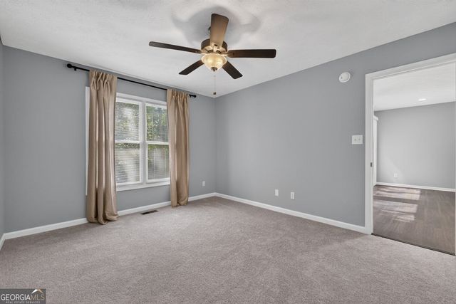 938 Charleston Court, Gainesville, GA 30501