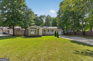 938 Charleston Court, Gainesville, GA 30501