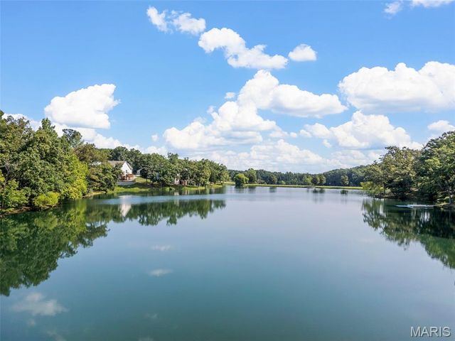 500 Indian Lake Drive, Wright City, MO 63390