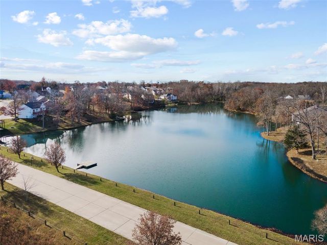 500 Indian Lake Drive, Wright City, MO 63390