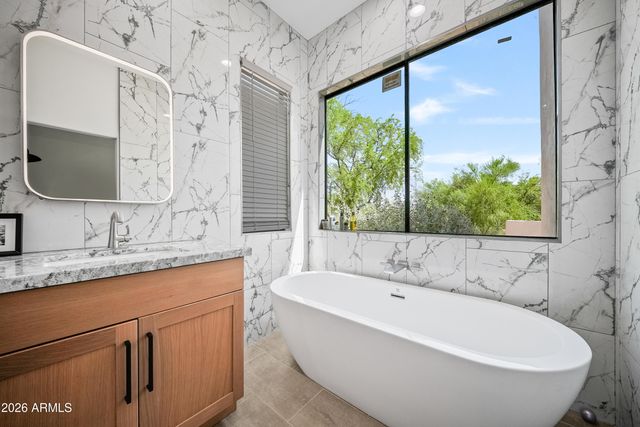 6019 E WILDCAT Drive, Cave Creek, AZ 85331