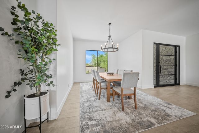 6019 E WILDCAT Drive, Cave Creek, AZ 85331