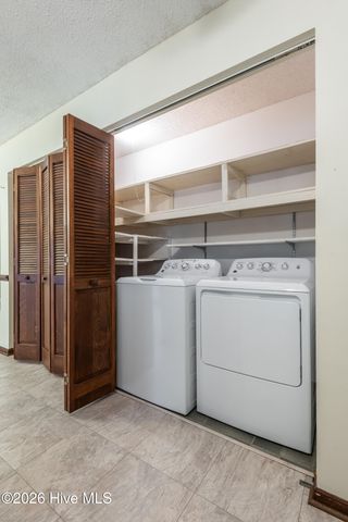 6295 Nc Hwy 33, Grimesland, NC 27837