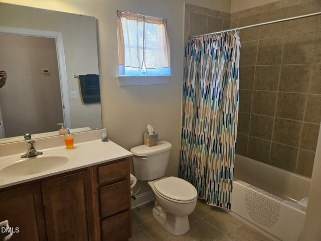 3806 Heritage Spring Circle, Wake Forest, NC 27587