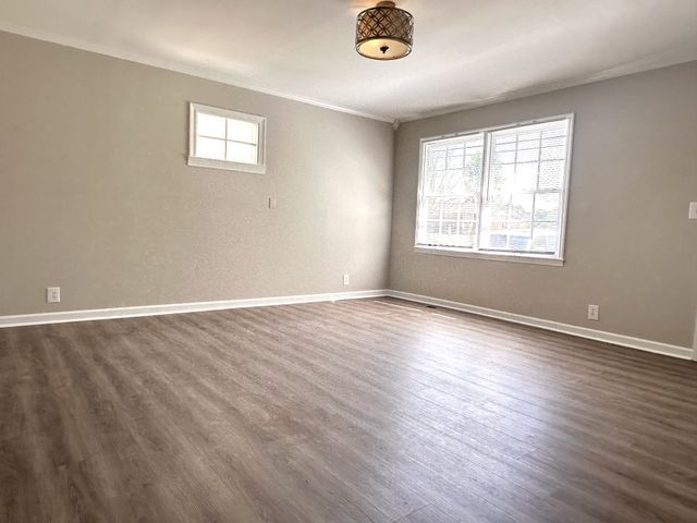 21 McAlister Rd, Fayetteville, TN 37334